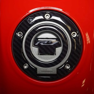 Adesivo per Tappo Carburante e Protezione Serbatoio Personalizzati per Yamaha YZF R7 2021-2025, Compatibili con Adesivi per Moto - Product Image 1