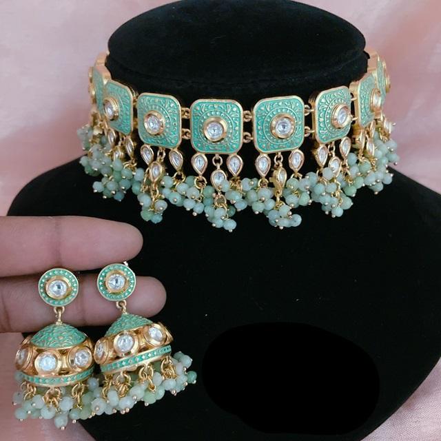 ทะเลสีเขียว