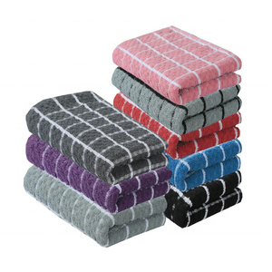 Barato 100% algodón bordado Golf 20x30 145 GSM hecho a mano ligero absorción rápida superventas toallas de té de gofres sostenibles - Product Image 1