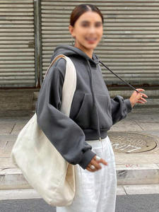 2026 Wholesale Custom Blank Heavyweight Cropped Pullover <b>Hoodie</b> Women Long Sleeve Streetwear Winter <b>Gym</b> Wear Breathable - Product Image 3