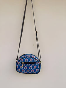 Indian Handmade Eco-Friendly Women's Boho Vintage Lightweight Daily Use Floral Hand Block Printed Pure Cotton Zipper Crossbody - Product Image 5