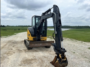 รถขุดตีนตะขาบ ปี 2021 พร้อมเครื่องยนต์ยันมาร์ ชิ้นส่วนหลักคุณภาพสูง ใช้งานได้ในพื้นที่ที่เข้าถึงยาก รถขุดตีนตะขาบมือสอง สภาพดี ได้มาตรฐาน EPA - Product Image 2