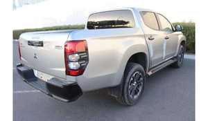 USADO Silver L200 2023-2024 AWD Volante a la Izquierda Asientos de Cuero ACC Automático Cámara Trasera 360° Neumáticos R17 SUV de Gasolina de 6 Cilindros 4 Plazas - Product Image 5