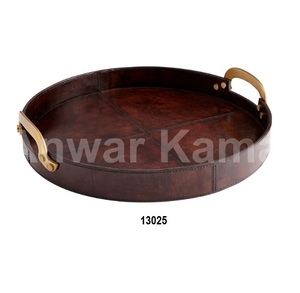 Plateau en acier inoxydable fabriqué à la main avec finition en laiton antique recyclable pour un usage décoratif uniquement - Product Image 6