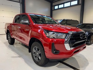 Toyota Hilux SUV 2025 Gasolina/Automática Motor 4.1-6L Emisión Euro II 75001-100000 Millas en Venta - Product Image 6