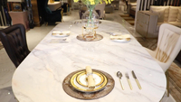 Table basse en marbre avec base en acier inoxydable pour une décoration moderne de la maison, meubles multifonctionnels pour le salon - Design élégant et luxueux