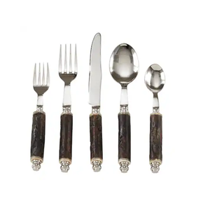 Nouveautés Set de couverts en laiton 4 pièces Design traditionnel Set de couverts en acier miroir personnalisé meilleure vente - Product Image 6