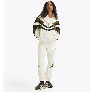 Custom Logo Nylon Windbreaker Tracksuit Breathable <b>Jacket</b> Two Piece Windbreaker Set Tracksuits for Men Zip up Tracksuit - Product Image 4