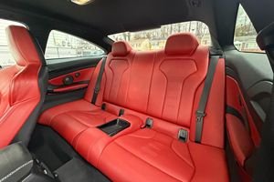 Elegante BMW M4 Coupé 2018 - Product Image 3