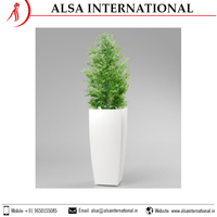 Pot Tanaman Mewah Berlapis Epoxy Fiberglass Berkualitas Tinggi Merek Asli untuk Dekorasi Taman Luar Ruangan dengan Harga Terjangkau