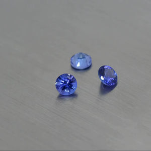 Gemas Grandes de Tanzanita Natural de 4.0, 4.1 y 4.2 mm, Corte Brillante Redondo, Piedra Preciosa Azul Suelta Facetada con Certificación de Terceros - Product Image 1