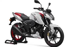 ข้อเสนอสุดพิเศษ รถมอเตอร์ไซค์ Apache RTR 160 4V - Product Image 2