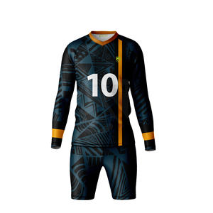 Uniforme de football sur mesure maillot de football respirant par sublimation à séchage rapide short OEM/ODM vente en gros d'usine - Product Image 1