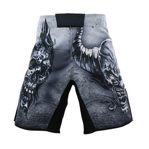 Short MMA de haute qualité avec impression de logo personnalisé Vêtements de combat légers et confortables avec taille moyenne courte pour une utilisation en salle de sport - Product Image 1