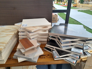 Madera contrachapada con núcleo de goma con revestimiento de película negra, tablero fenólico de 15/18mm de espesor E1, fábrica vietnamita directa, mejor precio, ecológico, 4X8 - Product Image 6