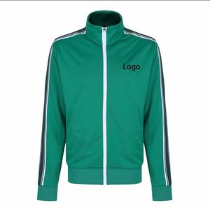 Sweat-shirt de jogging pour hommes en polyester avec logo personnalisé Ensemble pantalon à capuche zippée et à manches longues Vêtements d'extérieur solides pour l'hiver Survêtements personnalisables - Product Image 3