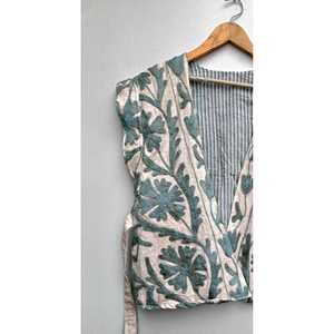 Chaleco Acolchado de Algodón Bordado a Mano para Mujer, Talla Grande, Chaqueta Corta Suzani Kantha, Ropa de Primavera con Tela Tejida - Product Image 4