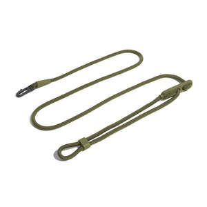 Sac étanche mains libres vert armée pour équipement de randonnée avec laisse – Accessoire extérieur pratique - Product Image 1