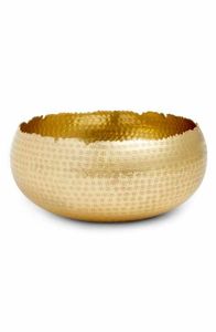 Bol de service en laiton richement conçu parfait pour les étalages de cuisine ethnique et les grands arrangements de fête de vacances - Product Image 2