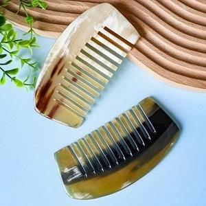 Peine de pelo de cuerno de búfalo Natural de alta calidad 100% ecológico hecho a mano producto de artesanía Natural 100% - Product Image 1