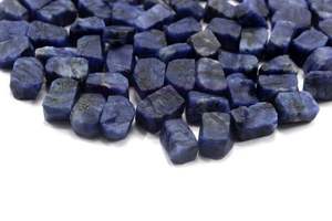 15 pièces de haute qualité non traitée 12-14 MM cristaux de guérison sodalite bleue naturelle bijoux bruts en vrac ensemble de pierres précieuses brutes - Product Image 4