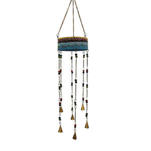 Campanas de Viento de Hierro Reciclado Estilo Bohemio con Cuentas Pintadas a Mano para Interiores/Exteriores, Jardín, Patio, Tamaño 6 x 6, para Regalos de Mango Gifts - Product Image 1