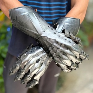 คอสเพลย์ถุงมืออัศวินแบบกอธิคยุคกลางสำหรับถุงมือ larp | งานฝีมือโลหะสำหรับประวัติศาสตร์ - Product Image 2