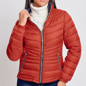 Veste matelassée imperméable avec fermeture à glissière pour femmes, manteau personnalisé, nouveau style d'hiver et d'extérieur - Product Image 3