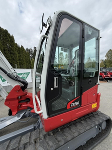 รถขุดตีนตะขาบขนาดเล็ก Takeuchi TB260 มือสอง ราคาประหยัด พร้อมบุ้งกี๋และรถตักตีนตะขาบสำหรับงานก่อสร้าง - Product Image 2