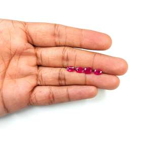 Rubis naturel du Mozambique non traité, calibré, en forme de coussin ovale, 4x6mm, 5x7mm, 6x8mm, rouge rose, poli à la chaleur, en verre - Product Image 2
