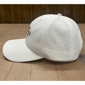 Gorras de Béisbol Blancas Lisas de 6 Paneles a Buen Precio, Gorras con Orificios Cortados con Láser, Bordado Personalizado, Gorra Desestructurada para Hombre y Mujer - Product Image 2