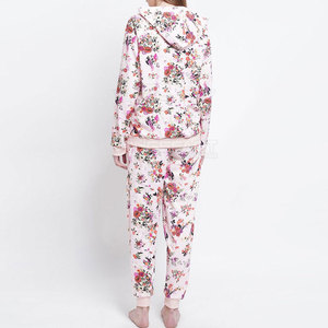 Diseño único Ropa de invierno Chándal de mujer Causal Manga larga Color personalizado Chándal de mujer para la venta - Product Image 3