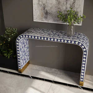 L'opulence artisanale orne votre espace avec nos exquises tables de console en incrustation d'os où l'art rencontre la fonctionnalité - Product Image 1