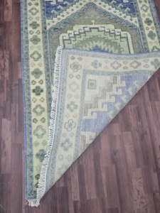 Tapis à nœuds noués à la main de haute qualité tapis d'intérieur à motif papillon en laine touffetée avec travail brodé pour le salon, la chambre à coucher - Product Image 4