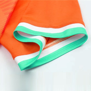 ชุดฟุตบอลแบบซับลิเมชั่นสั่งทำพิเศษ ผลิตในปากีสถาน เสื้อและกางเกงฟุตบอล ออกแบบชุดทีมของคุณเอง ชุดฟุตบอลสำหรับทีม - Product Image 4