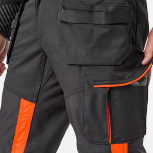 Pantalon de travail en tissu extensible robuste avec plusieurs poches utilitaires pour les chantiers de construction, industriels et extérieurs - Product Image 4