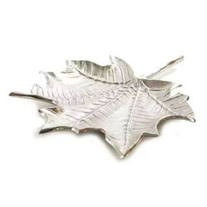 Plat à feuilles en aluminium massif de forme et de taille personnalisées au design antique Plat de service à feuilles polies argentées pour accessoires de maison Fournitures - Product Image 1