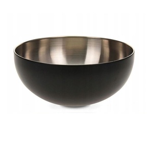 Bol décoratif en métal noir martelé fait à la main avec intérieur doré, technique japonaise, jetable pour la décoration de la maison - Product Image 6