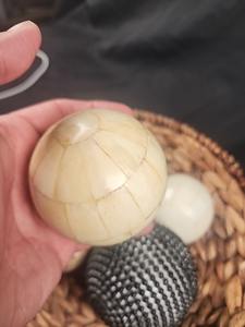 Ensemble de boules décoratives en résine bleue de haute qualité pour la maison, taille personnalisée avec un design élégant pour une décoration traditionnelle - Product Image 2