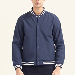 La última y elegante chaqueta universitaria de lana con logotipo personalizado para hombres Tipo de cierre Bolsillos con botones Letterman Baseball Bomber Varsity Jacket - Product Image 1