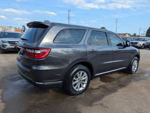 Prístino limpio 2021 Do-dge Durango - Product Image 4