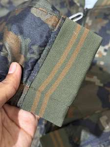 Vestes universitaires pour hommes à prix d'usine Tissu de haute qualité Design unique dans toutes les couleurs Vêtements d'hiver populaires - Product Image 4