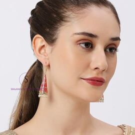 Boucles d'oreilles Jhumkas à motif triangulaire, cadeaux de fête, travail en émail avec des perles de perles pour femmes et filles, pour les mariages - Product Image 4