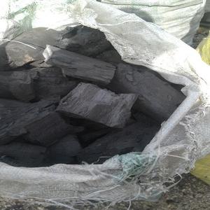 Usine directe meilleure qualité bois dur charbon de bois noir approvisionnement en gros pour narguilé BBQ/Restaurant fait noix de coco bambou coquille Shisha - Product Image 4