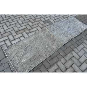 Tapis Kilim vintage 2,1x7 pieds (65x214 cm), tapis turc gris à motifs floraux - Product Image 2