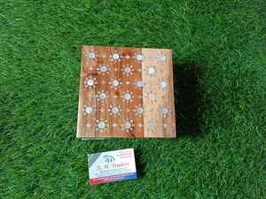 Stylish Transparent Acrylic <b>Keepsake</b> Box with Polished Mother of Pearl Lid Elegant Handmade Design for Arabic <b>Wedding</b> Home Decor - Product Image 3