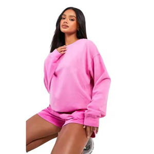 Sudadera y pantalones cortos de algodón con logotipo personalizado bordado para mujer, conjunto de 2 piezas, Sudadera con capucha y pantalones cortos, conjunto de gimnasio para mujer - Product Image 3