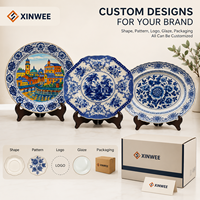Ensemble d'assiettes en céramique de style vintage en gros, logo personnalisé, vaisselle décorative en porcelaine bleue et blanche pour la décoration d'événements de mariage