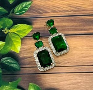 Accesorios Vintage de lujo para mujer Pendientes de cristal con forma de rectángulo largo Circón Color caramelo Diamante Joyería de moda - Product Image 4