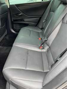 Lexu-s ES 350 d'occasion propre, année 2022 - Product Image 4